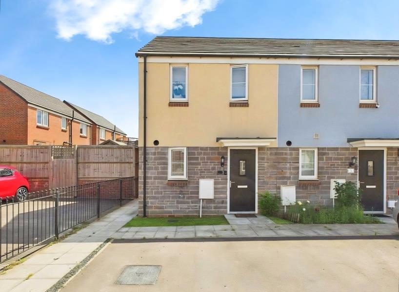 Main image of property: Silverweed Road- Lyde Green