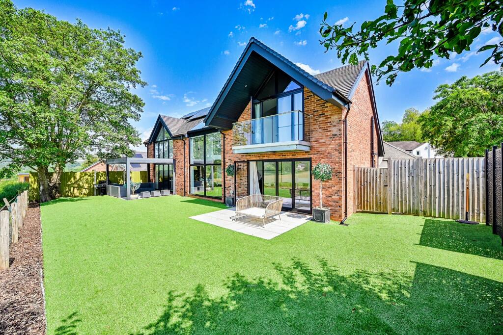 4-bed detached on Stone Road, Hill Chorlton, Newcastle, ST5, £685,000