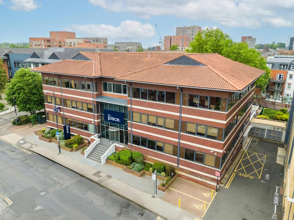 ThePlace,BridgeAvenue,Maidenhead,SL61AF-1.jpg