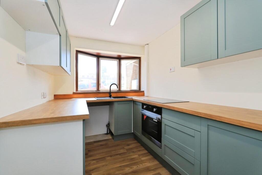 Butterworth Close, Hurst Hill - View 2