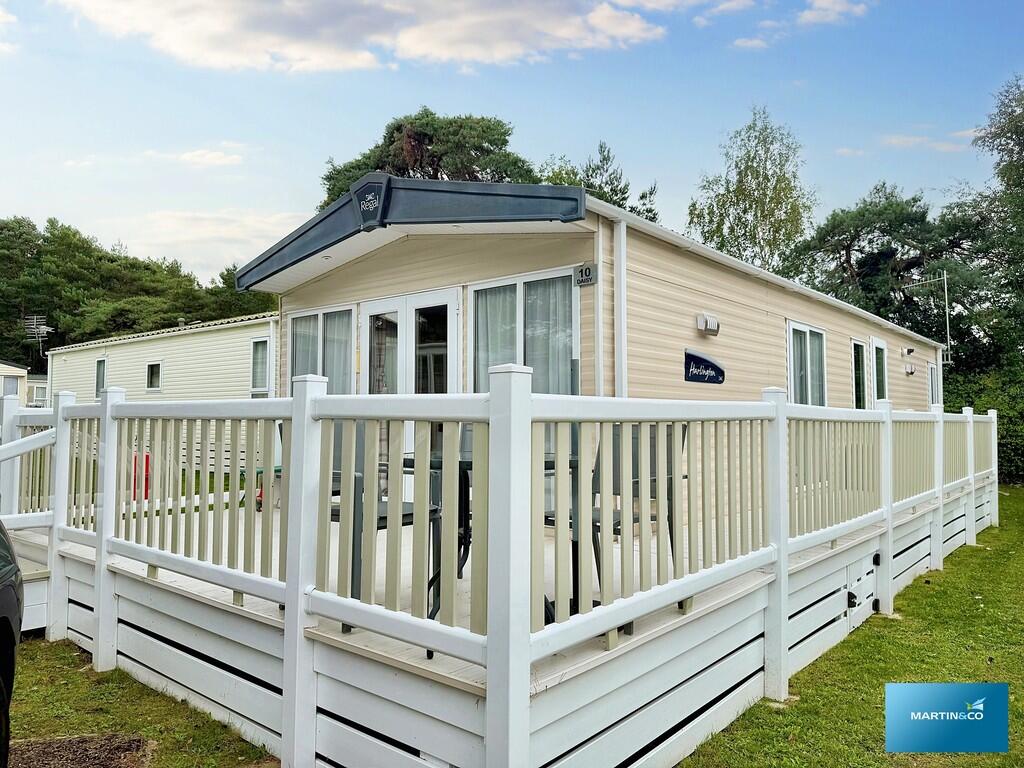 Main image of property: Daisy , Oakdean Holiday Park 