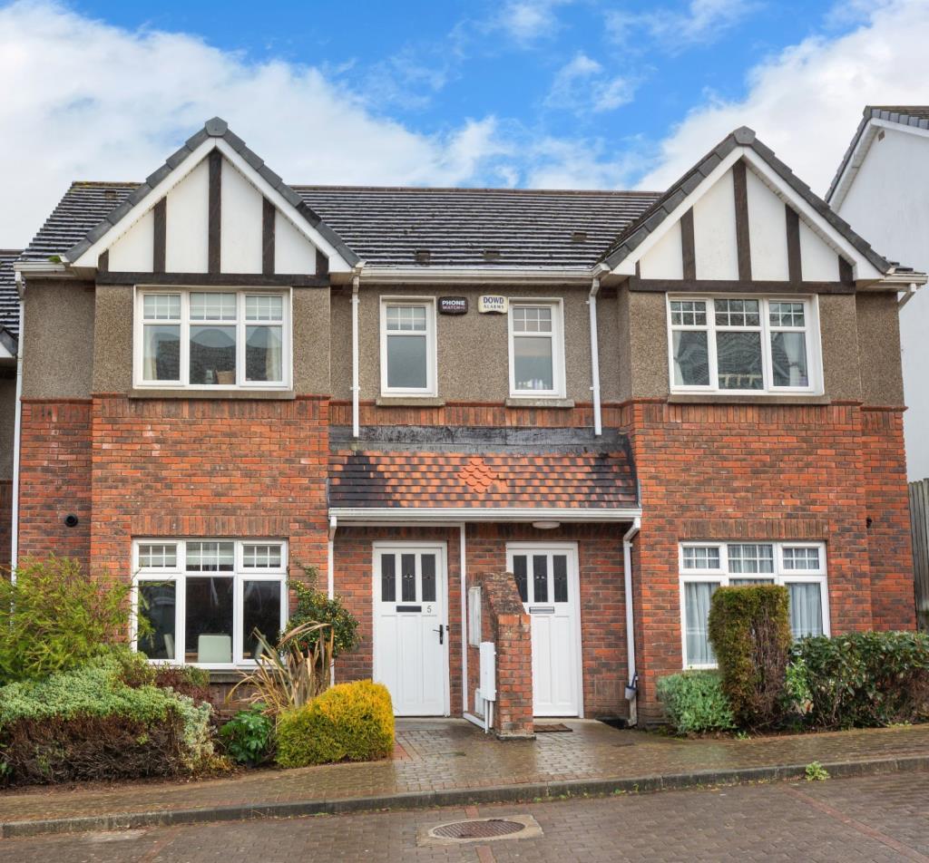 Main image of property: 5 Stocking Wood Rise, Rathfarnham, Dublin 16, D16X3373