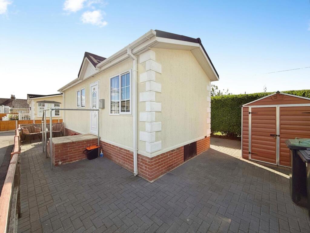 Main image of property: Ambleside Park, North Hykeham, Lincoln, Lincolnshire, LN6