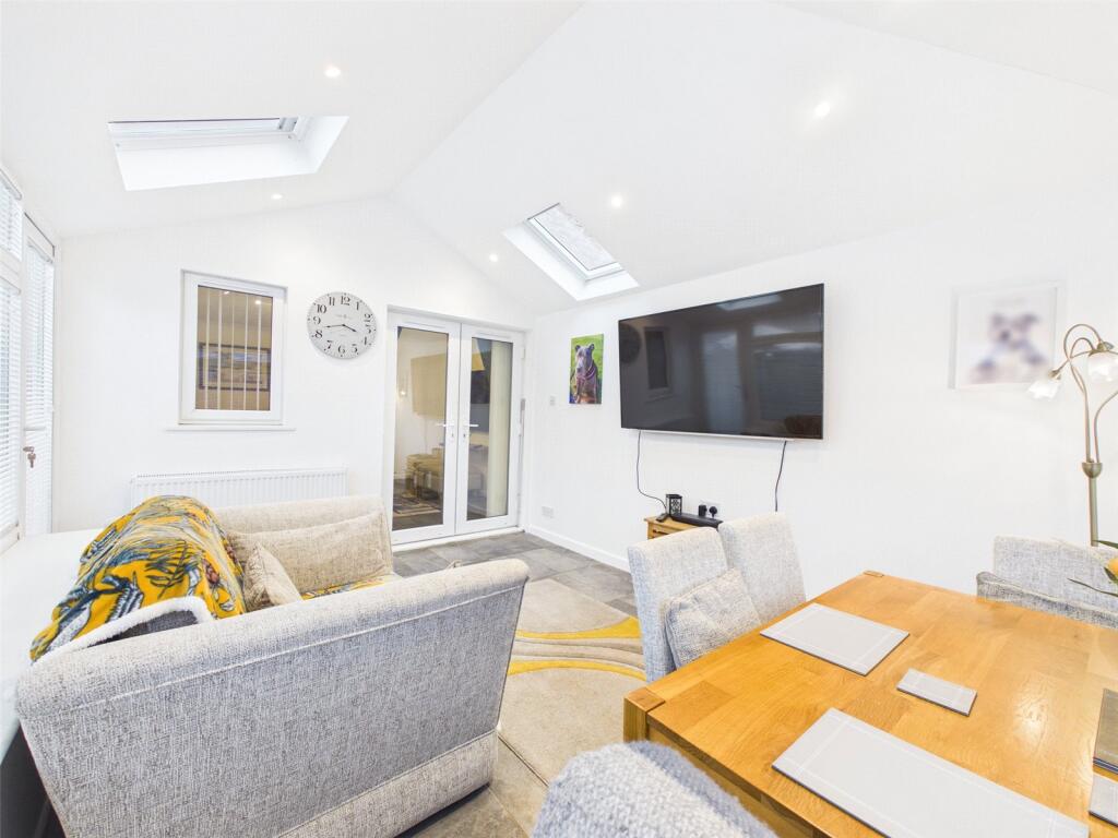 Trefoil Close, Worcester, WR5 photo 4