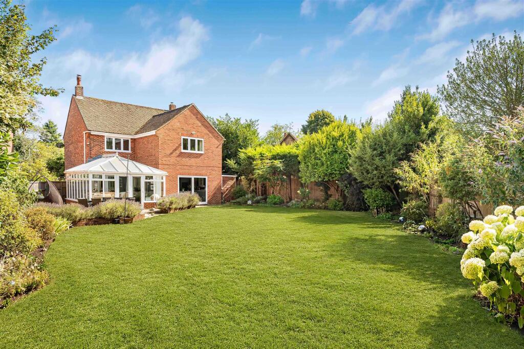 House in South Oxfordshire, Stoke Row - View 4