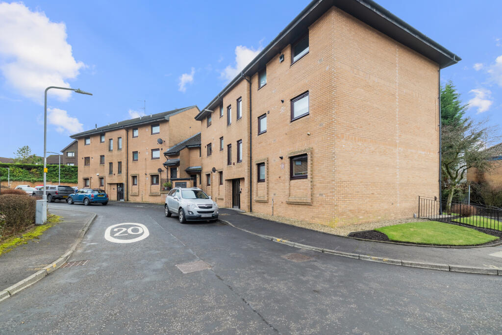 Main image of property: 69 Crossveggate, Milngavie, G62