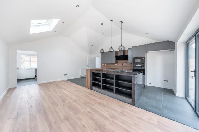 Main image of property: Hampden Drive, Kidlington, OX5