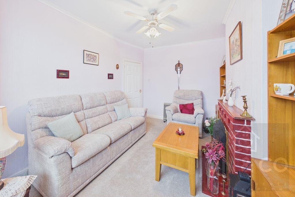Northampton Lane South | Moulton | NN3 photo 3