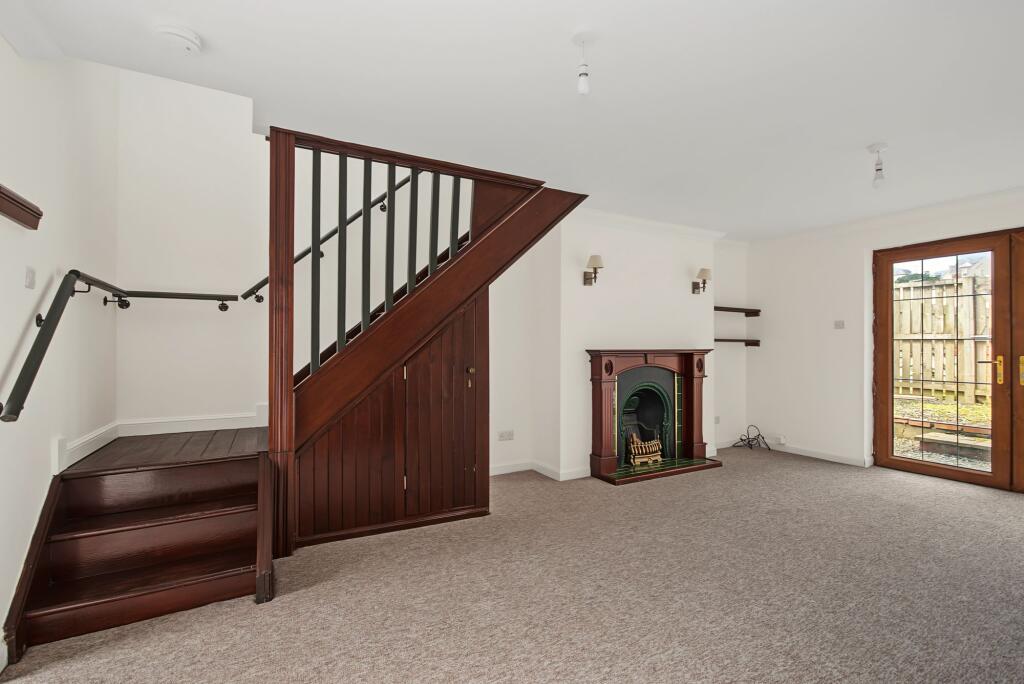 House in Kilmarnock, North Ayrshire - More