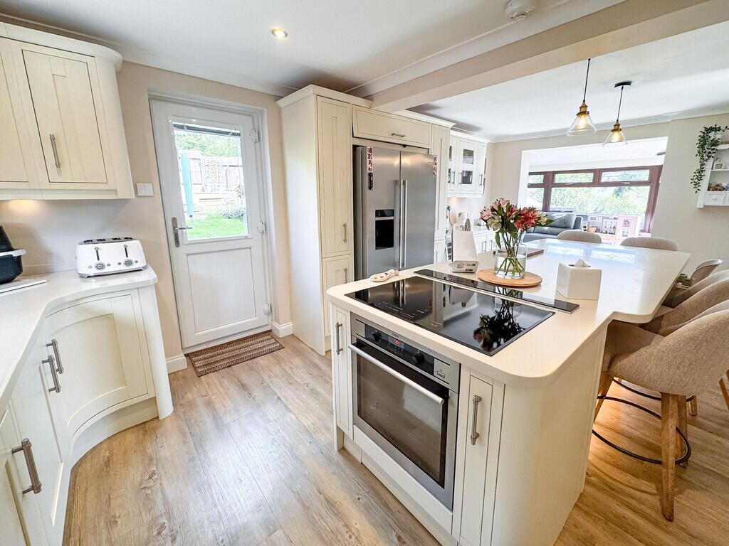 House in Newbridge, Caerphilly - View 4