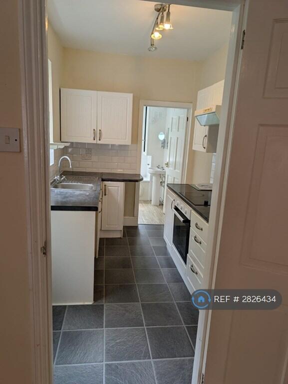 House in Northampton - View 5