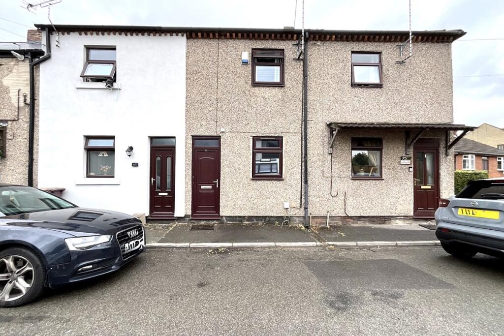 Main image of property: Westthorpe Road, Killamarsh, Sheffield, S21 1ET