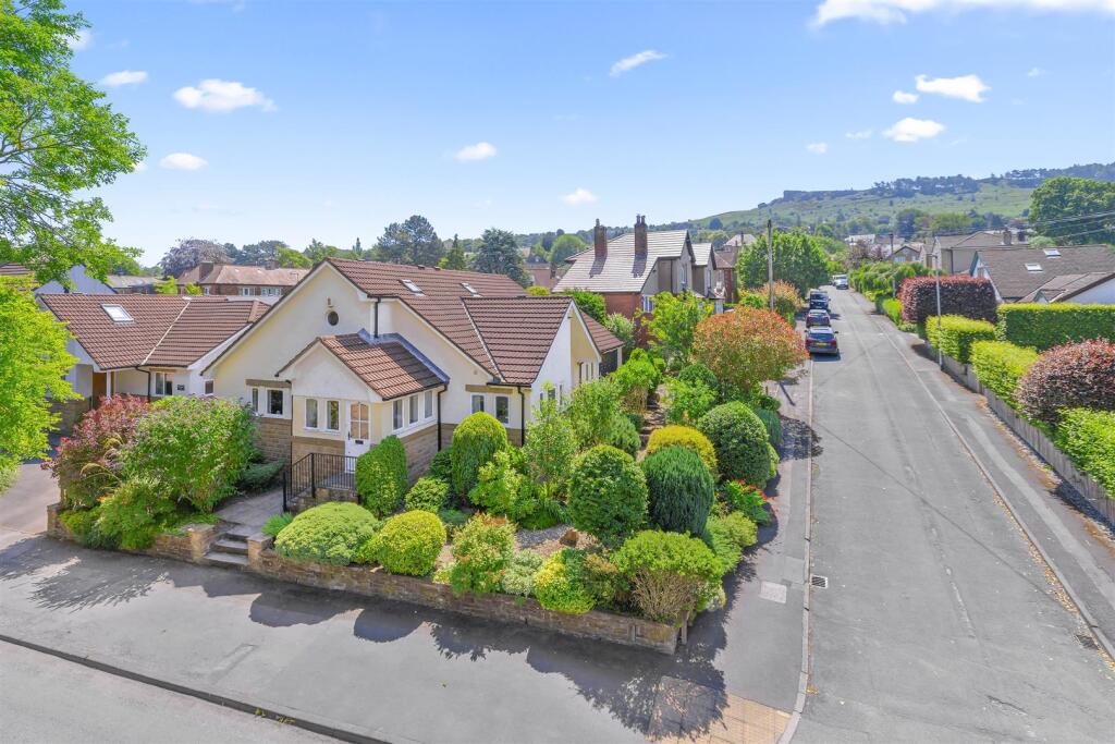 Main image of property: Bolling Road, Ilkley