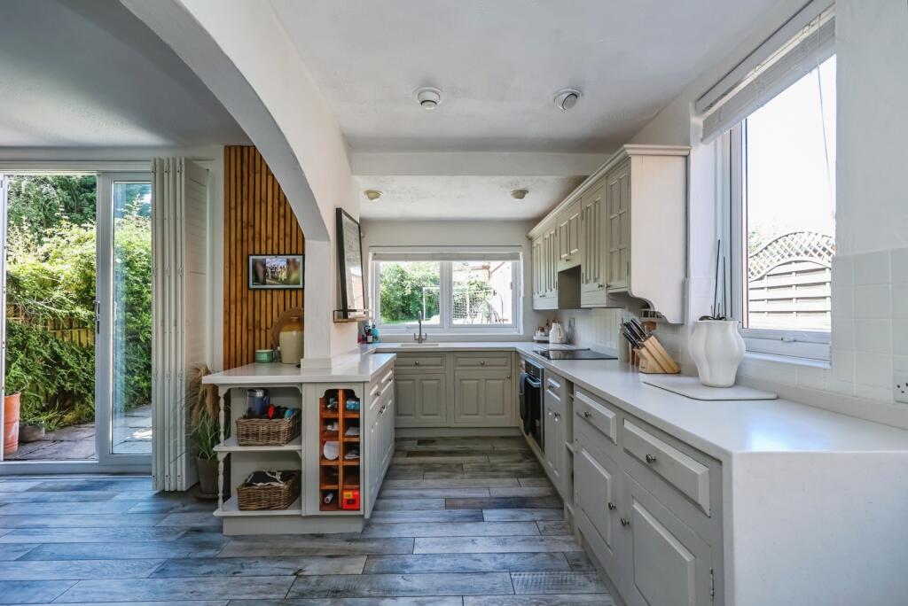 House in Ashfield, Hucknall - View 5