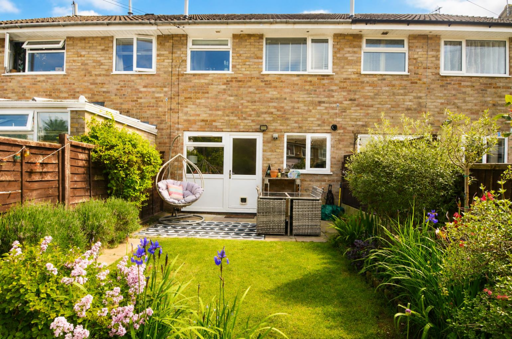 Shaftesbury Close, Nailsea - View 3