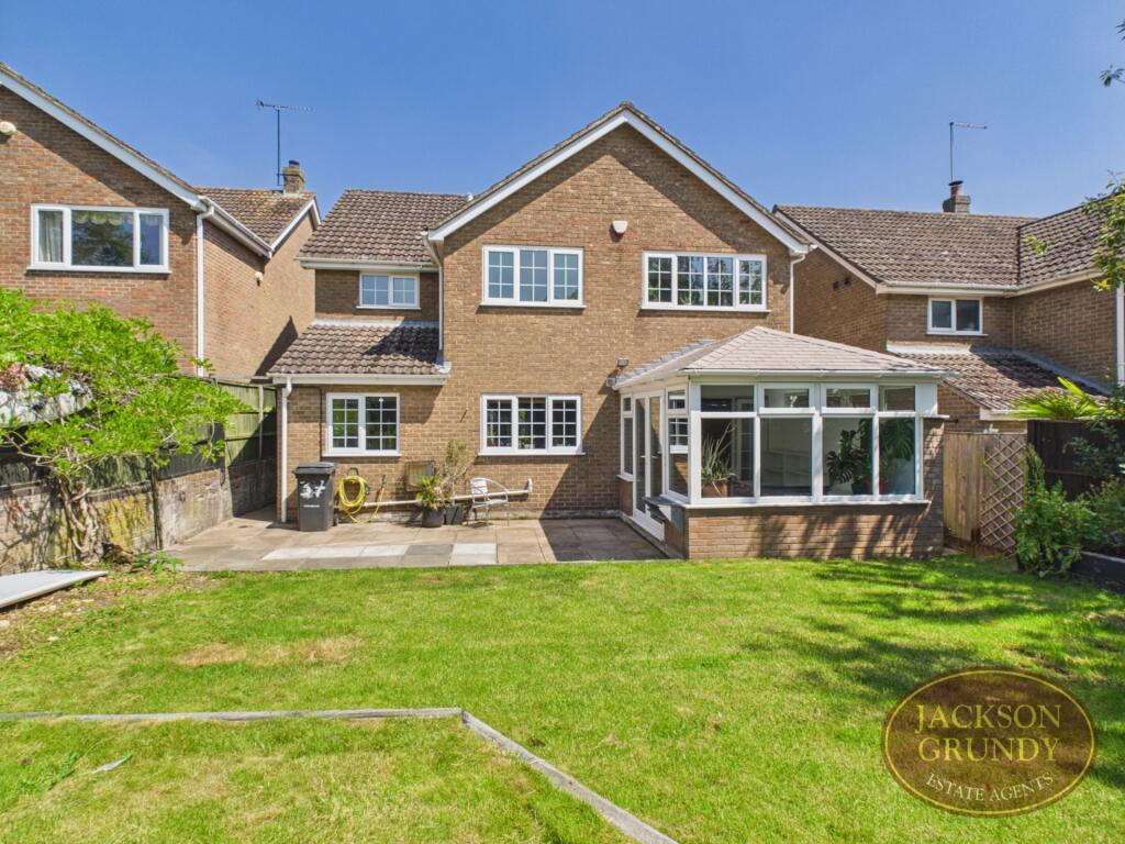 House in Denton - View 3