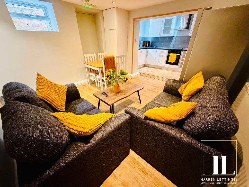 Apartment in Nottingham - View 4