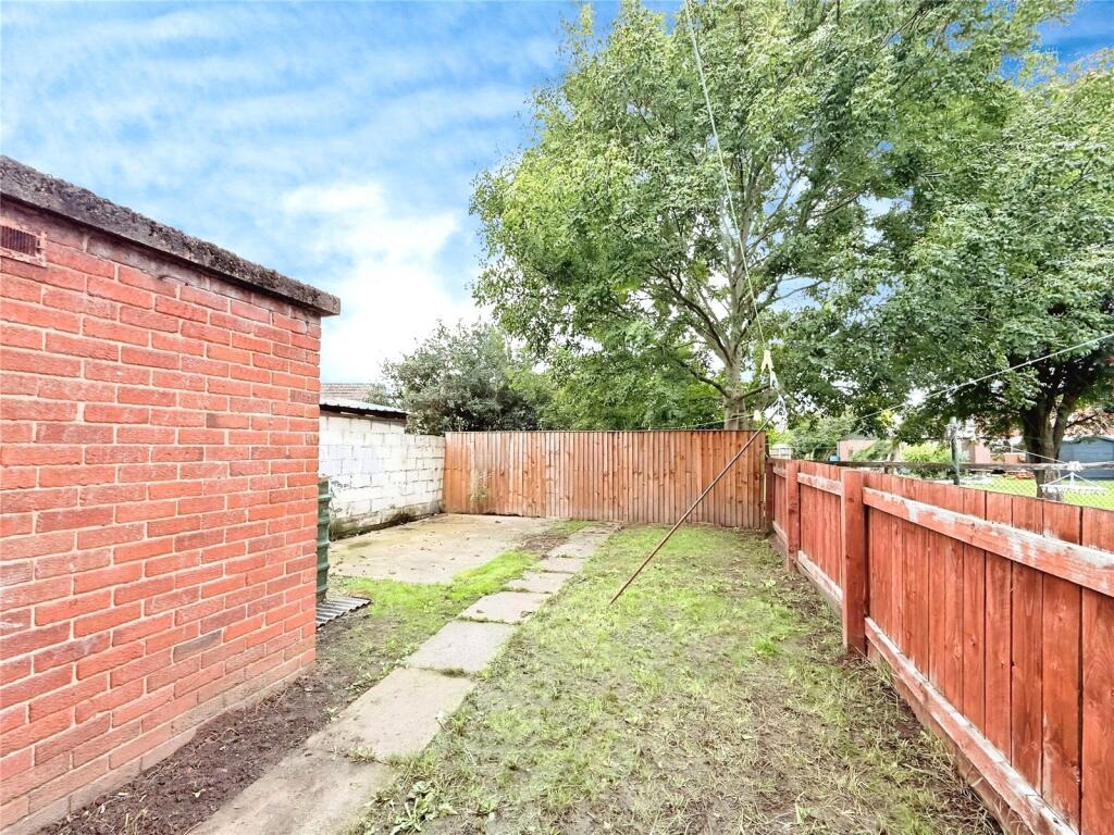 House in Doncaster - View 5
