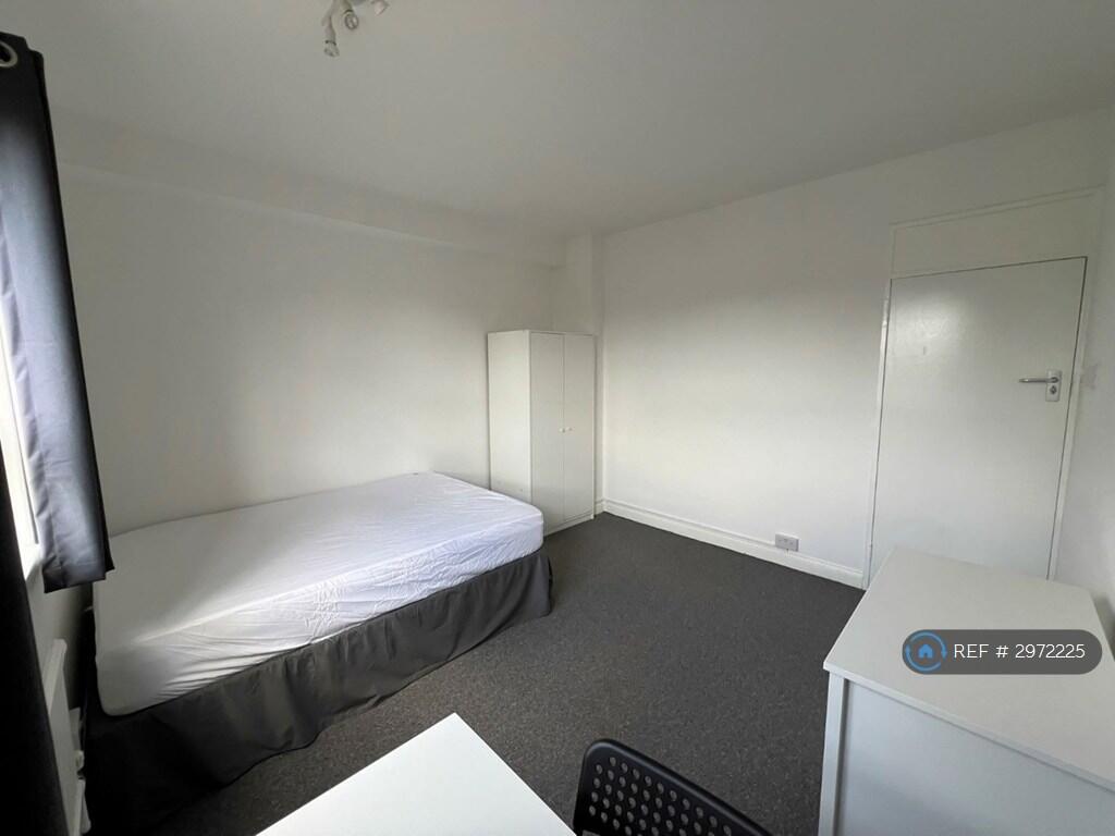 Main image of property: The Chenies, London, NW1