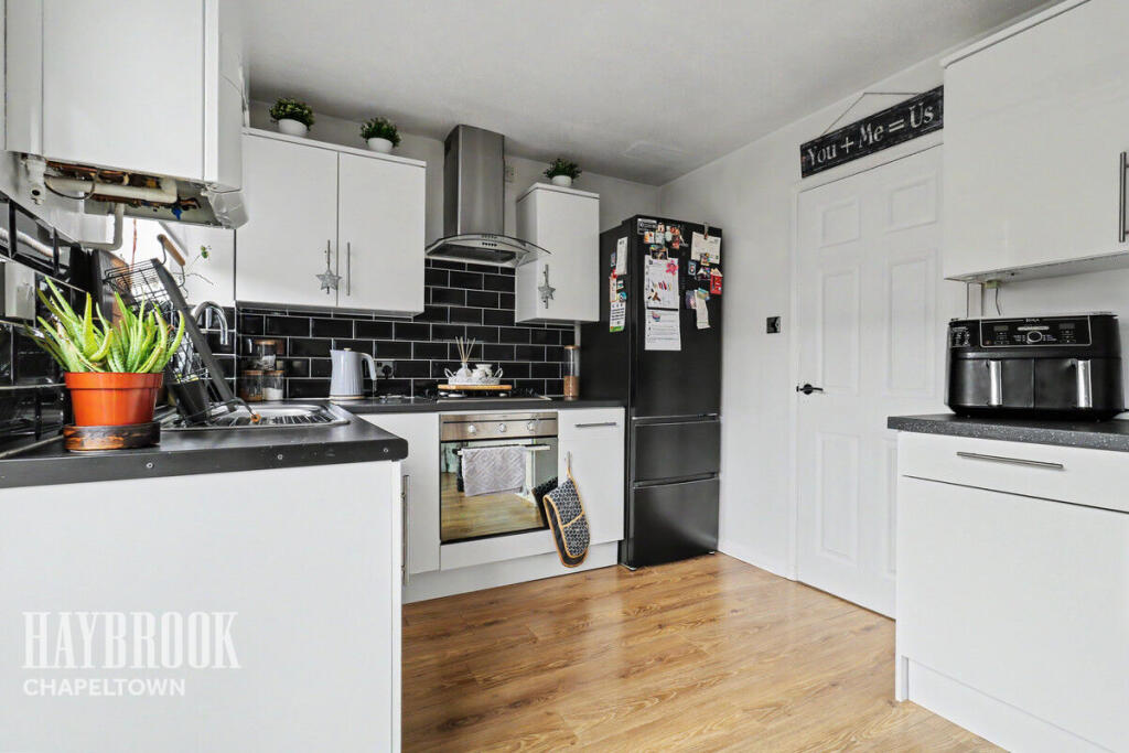 House in Sheffield, Burncross, Ecclesfield - View 4