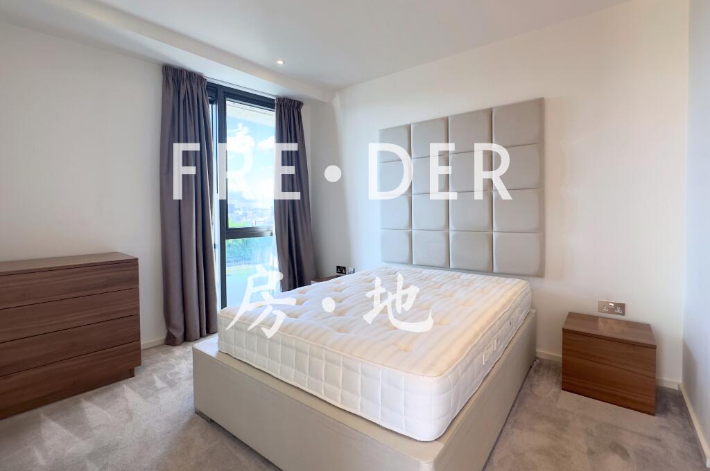 Apartment in London, Nine Elms - View 4