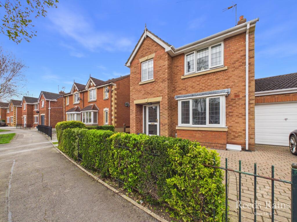 Main image of property: Lindengate Avenue, Hull, East Yorkshire, HU7