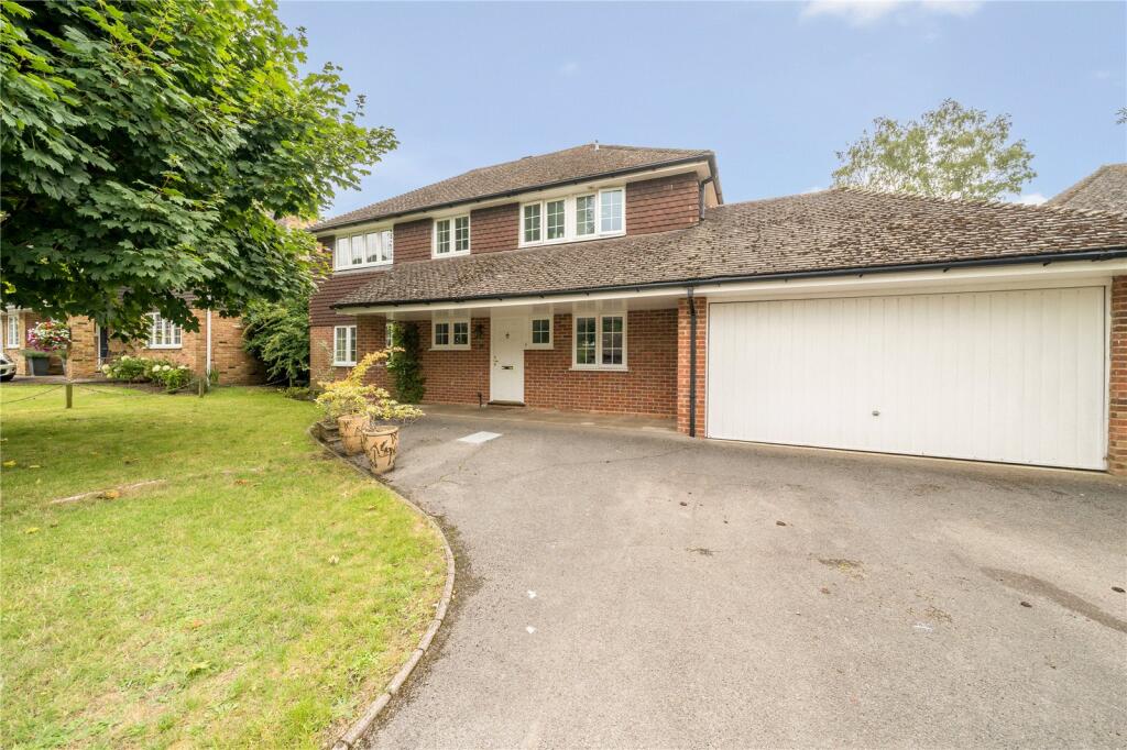 Main image of property: Murray Court Sunninghill, Berkshire, SL5