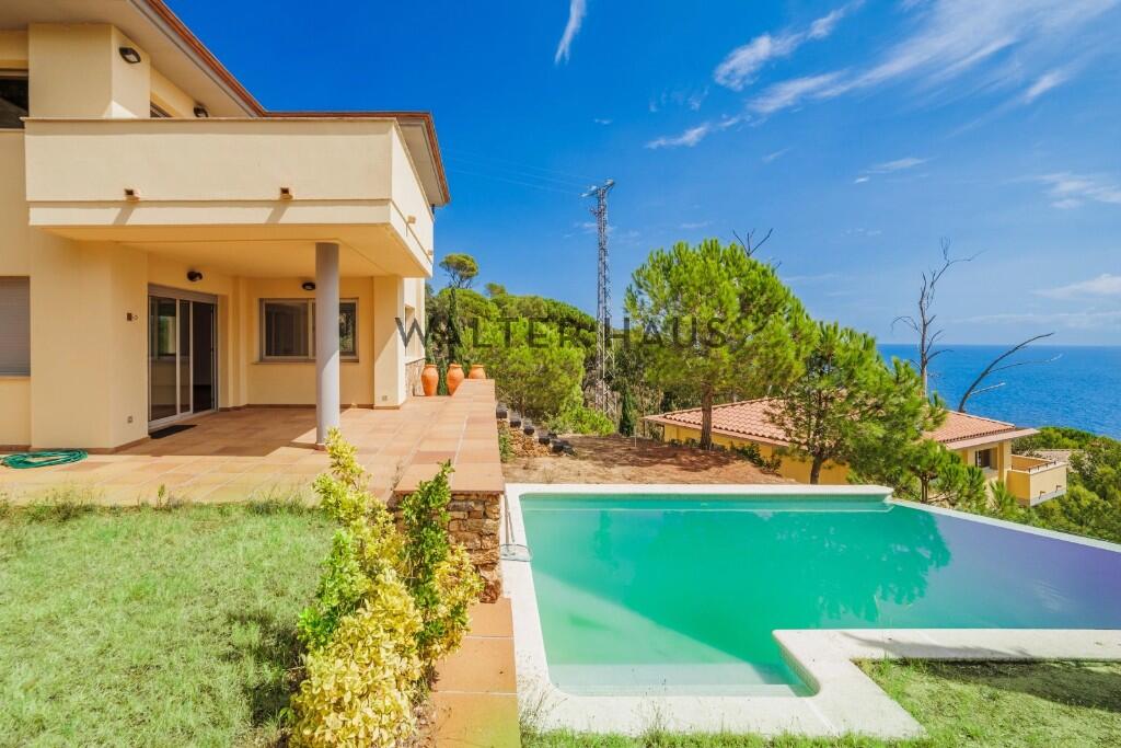 Main image of property: Sant Feliu de Guíxols, Girona, Catalonia