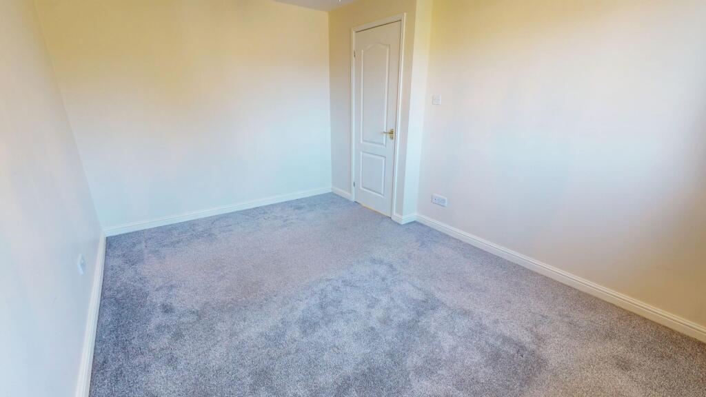 House in Doncaster, Loversall - More