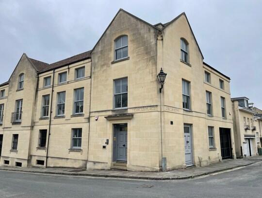 Circus Mews House, Circus Mews, Bath