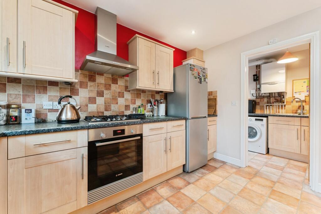 House in East Cambridgeshire, Sutton - More