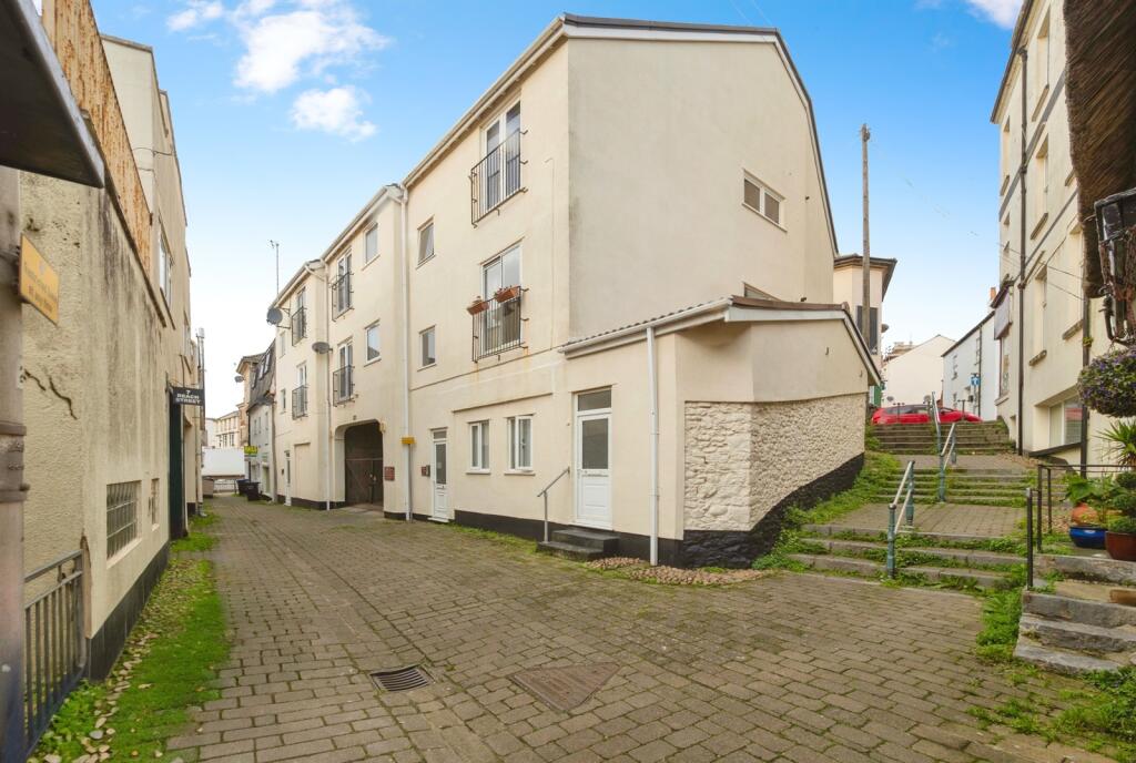 Main image of property: Beach Street, DAWLISH, Devon, EX7