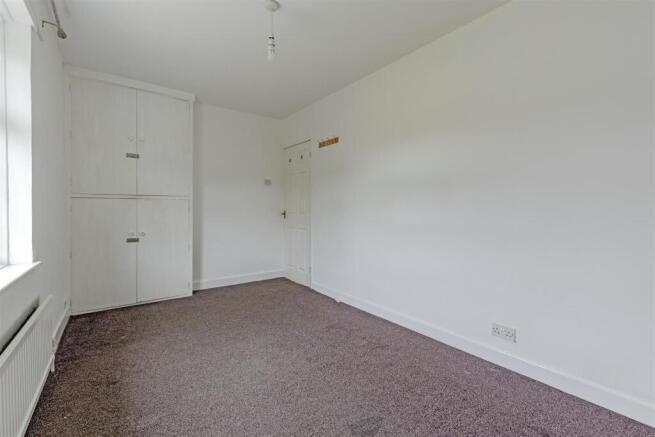 Bedroom 2-2.jpg