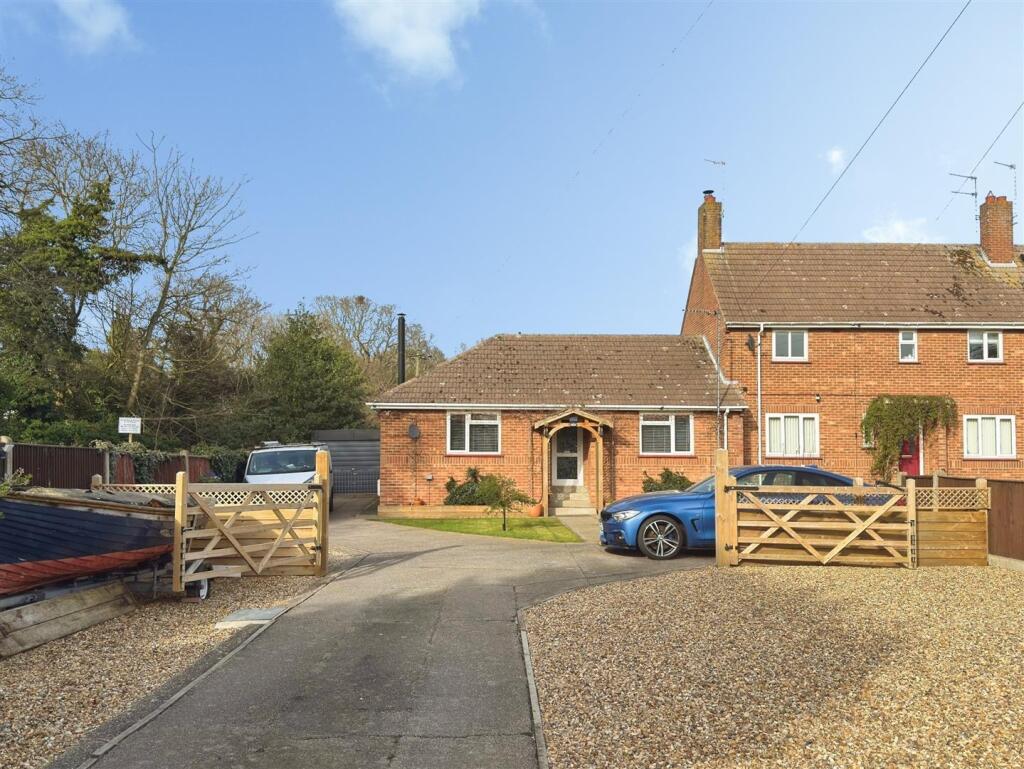 Main image of property: Queens Way, Lowestoft Road, Blundeston, Lowestoft