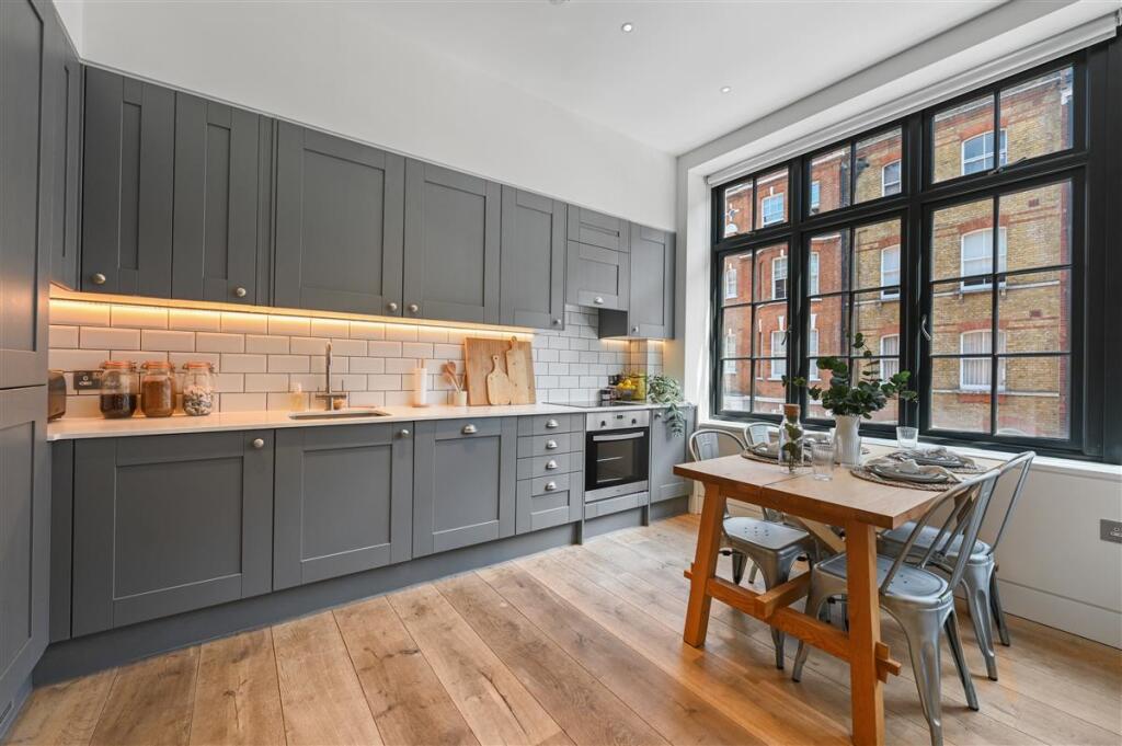 Apartment in London, East Marylebone, Mayfair - View 3