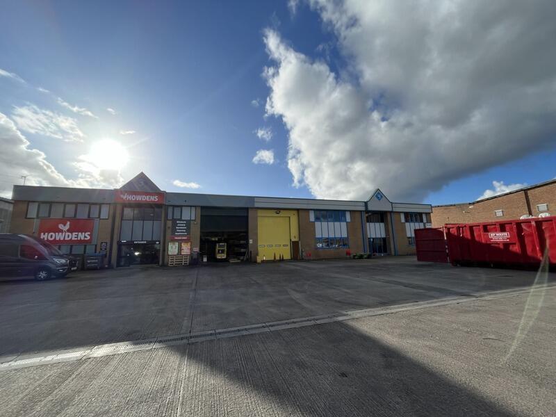 Additional image 2 of Unit 4, Apex Point, Travellers Lane, North Mymms, Hatfield, Hertfordshire