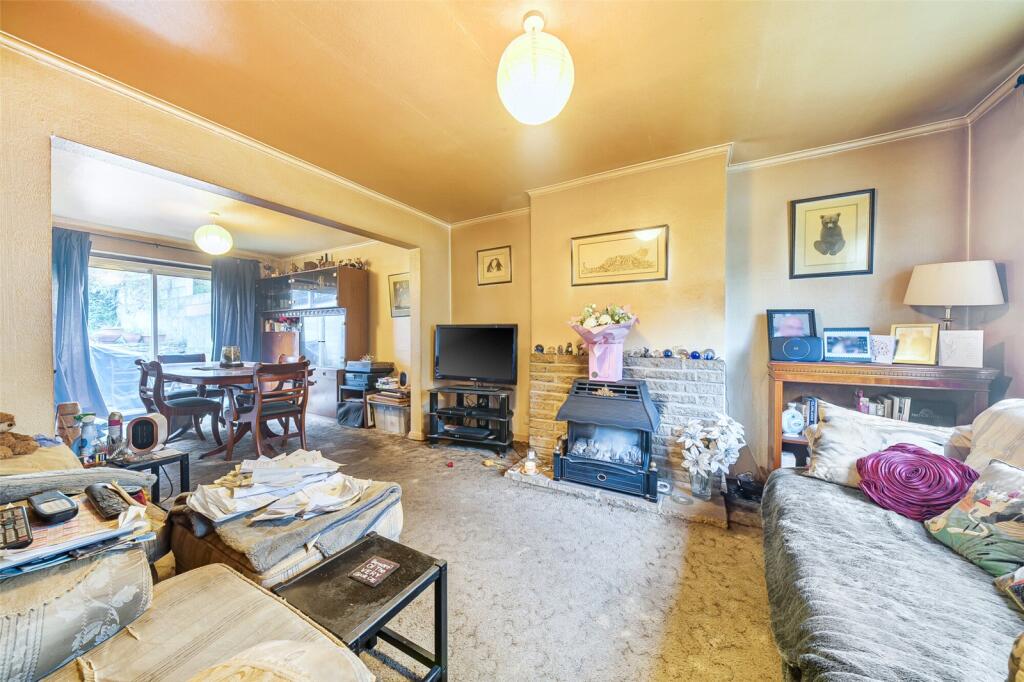 House in London - View 2