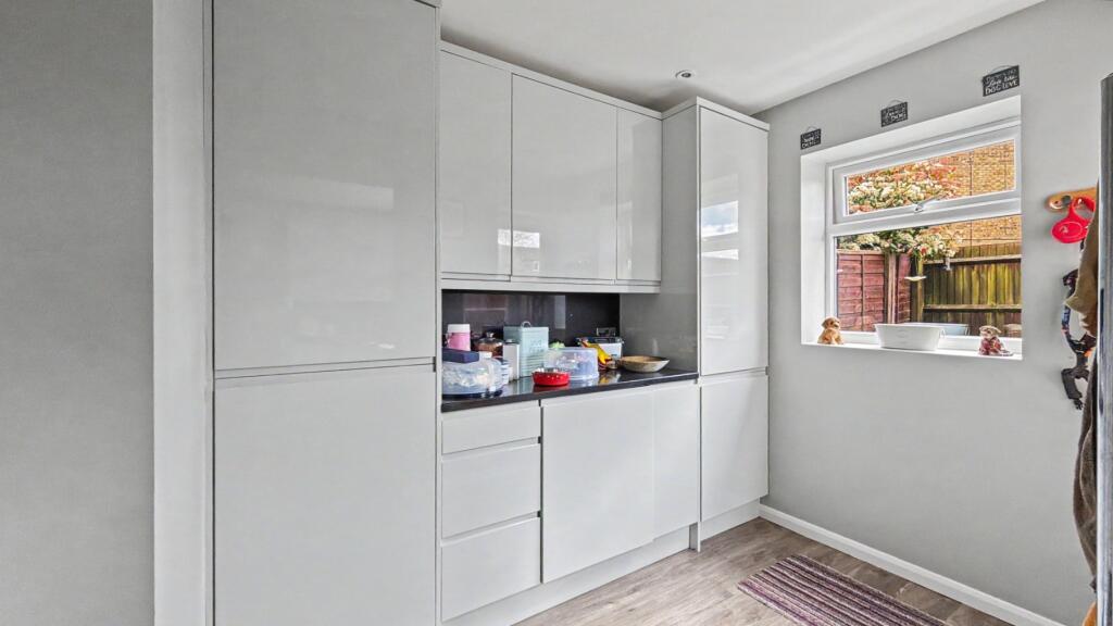 20, Blythe Place, Bicester photo 4