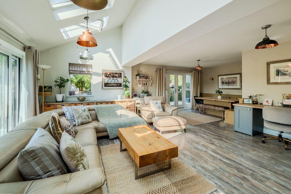 House in Long Ashton, Yanley - More