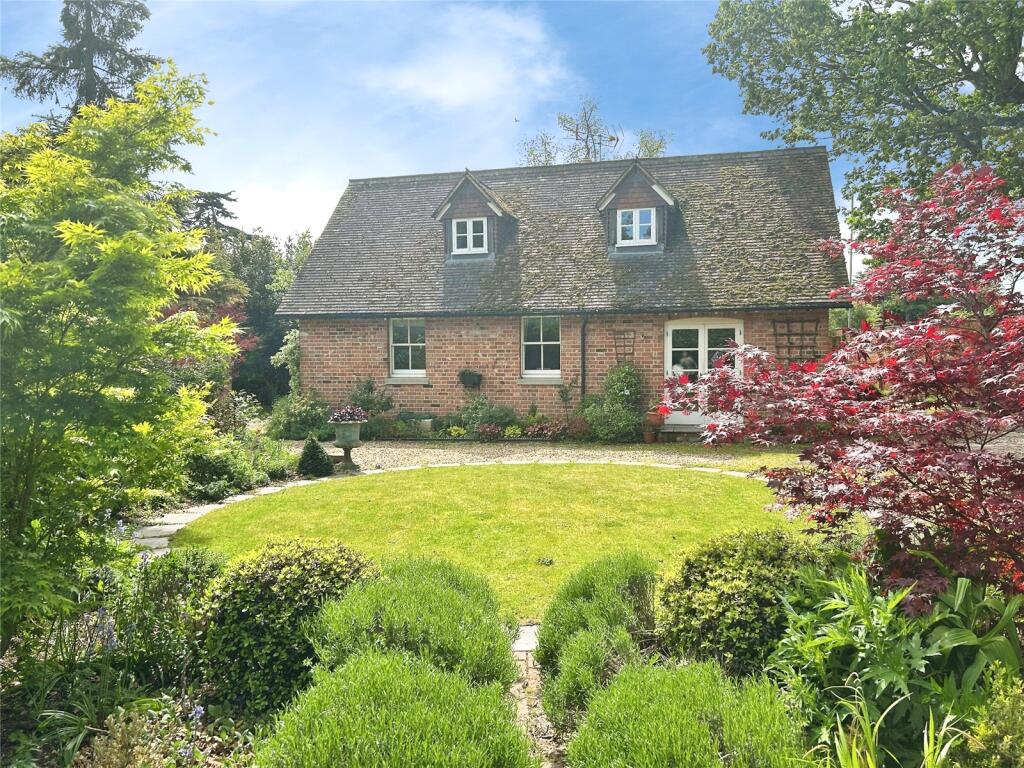 Main image of property: Burghfield Bridge, Burghfield, Reading, Berkshire, RG30