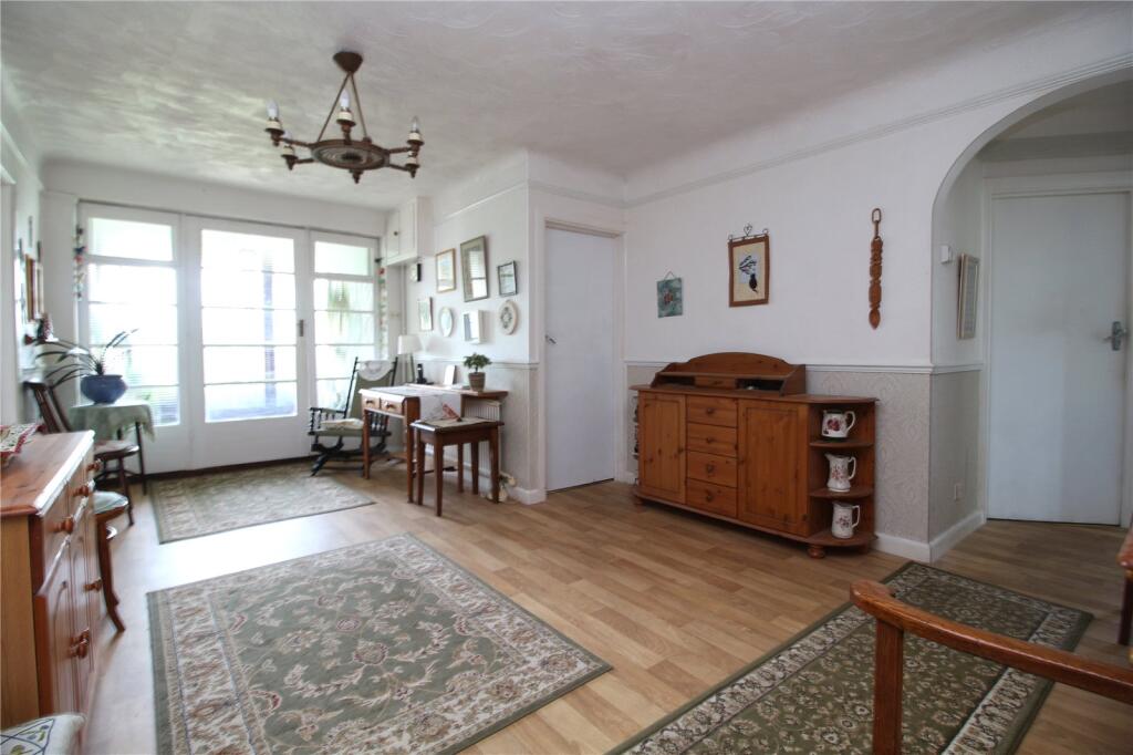 House in New Forest, New Milton - View 5