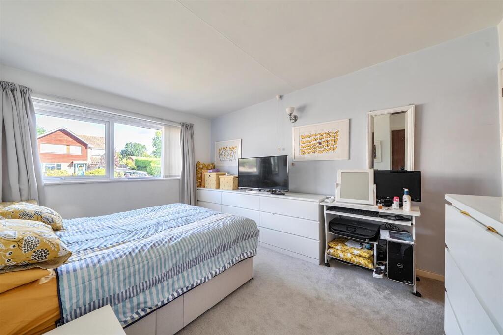 House in Watford - View 5