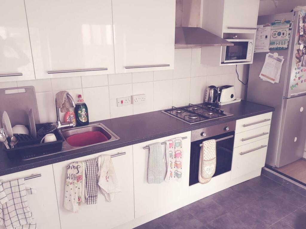 House in Cardiff - View 2