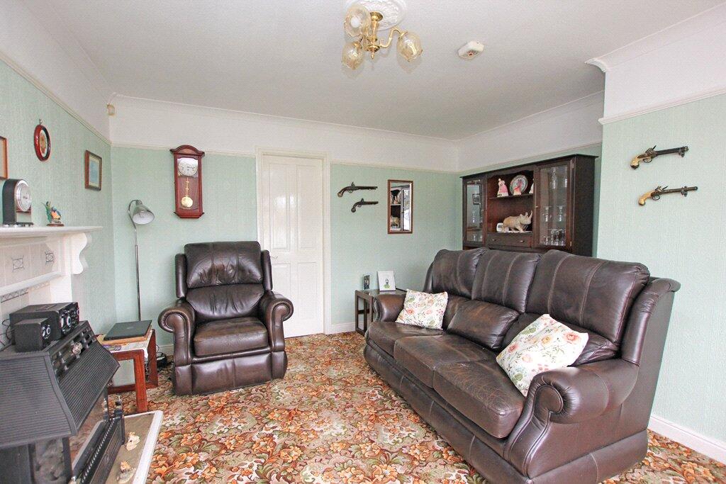 172 Moorview Way, Skipton, BD23 2LN photo 3