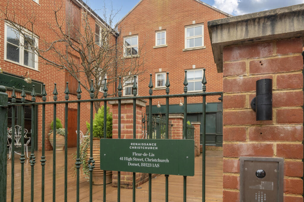 Main image of property: High Street, Christchurch