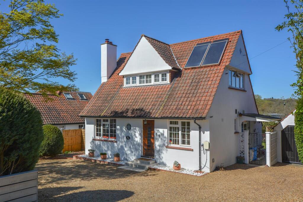 Main image of property: South Weald Road, Brentwood