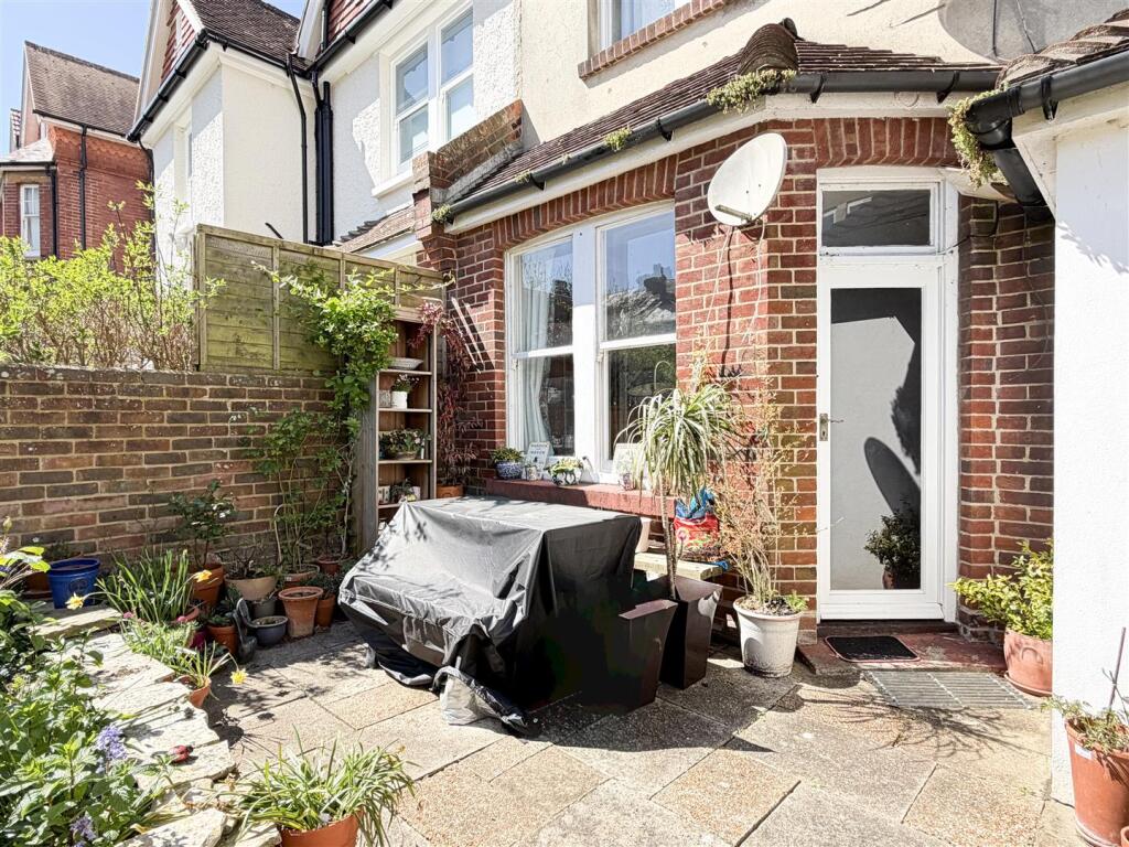 Apartment in Eastbourne, Little Chelsea, Upperton - View 4