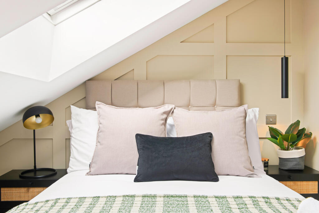 Main image of property: Room 6, Bennett Street NG10 4RA