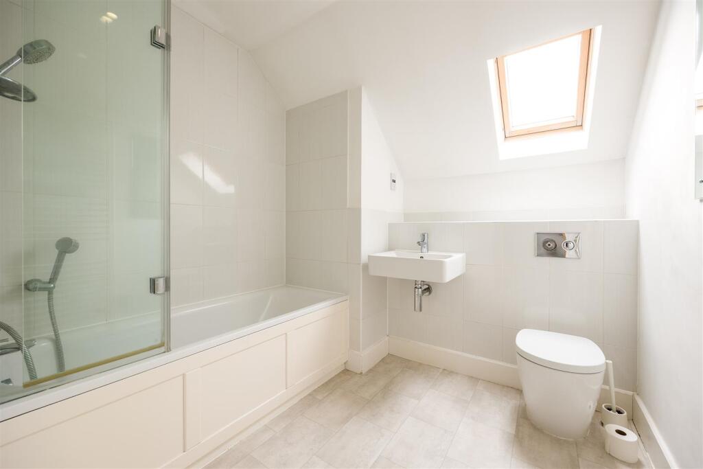 Findlay Mews, Marlow photo 4