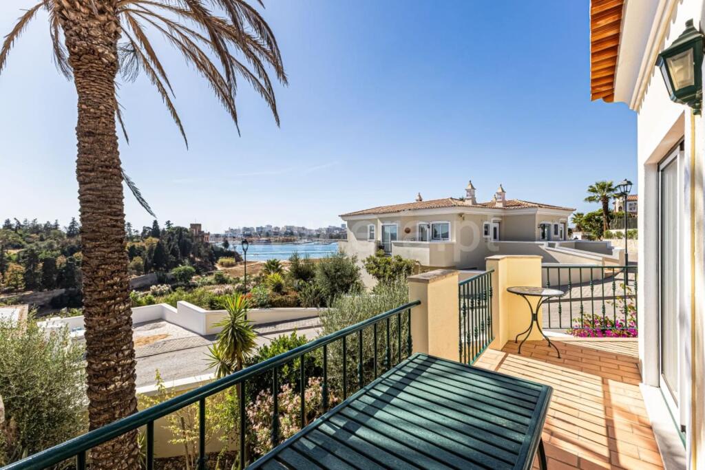 Main image of property: Algarve, Ferragudo